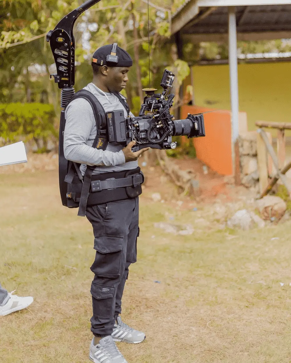 On set as 1st AC - documentary filming with ARRI camera